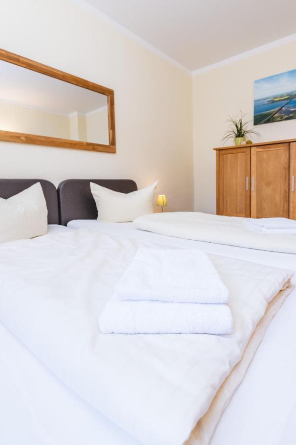 Skerra Apartments "Am Fitness-Studio" Fehmarn Kültér fotó